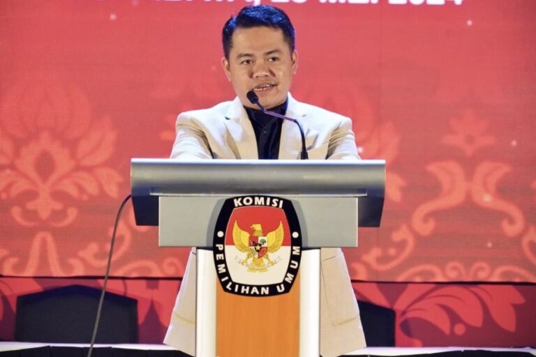 KPU Jatim sebut petahana tak perlu mengundurkan diri