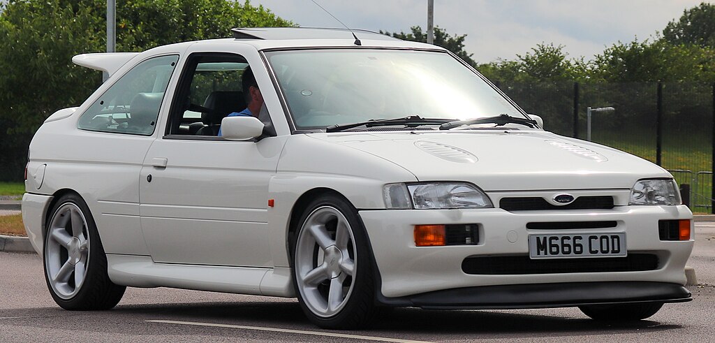 1995 Ford Escort RS Cosworth 2.0 (1)