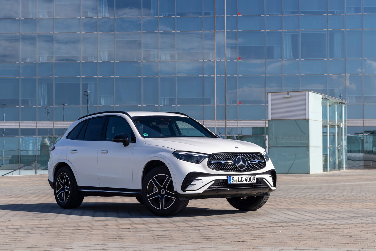     Mercedes glc 2025