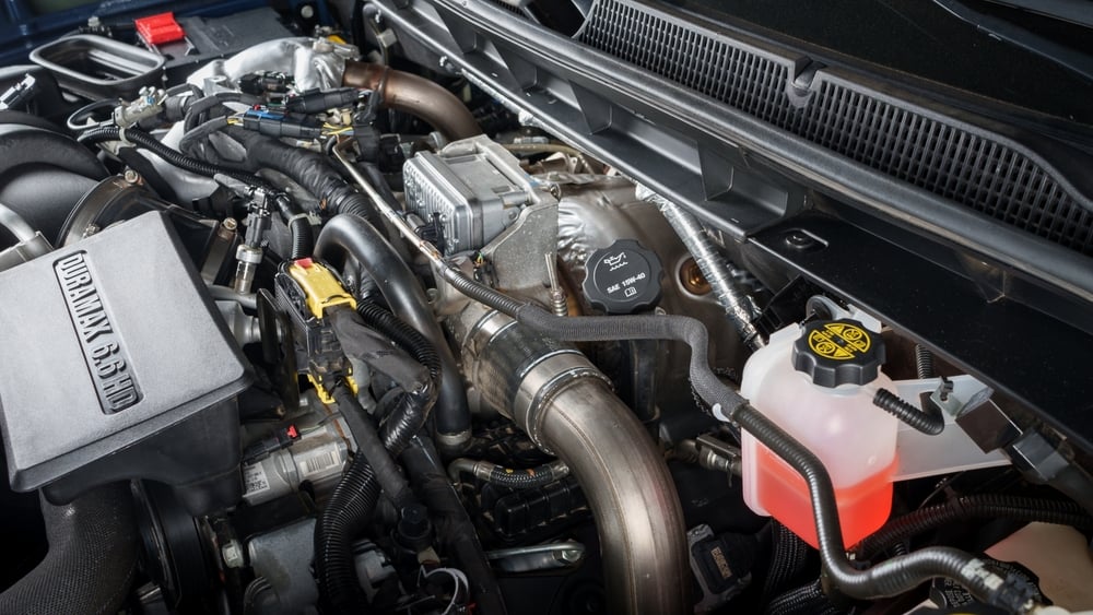 Mesin Duramax V8 6,6 liter adalah salah satu mesin yang paling populer, tetapi ditemukan pada mobil yang diproduksi antara tahun 2001 dan 2004. Duramax tahun yang harus dihindari. 