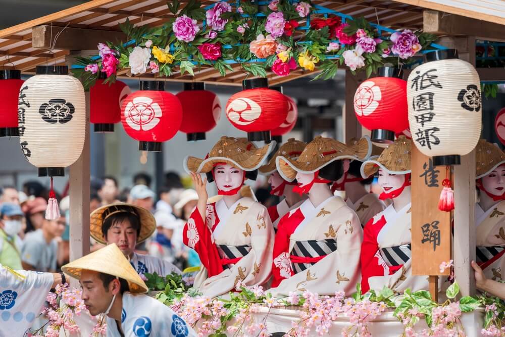 Festival Gion Matsuri, parade Hanagasa Junko