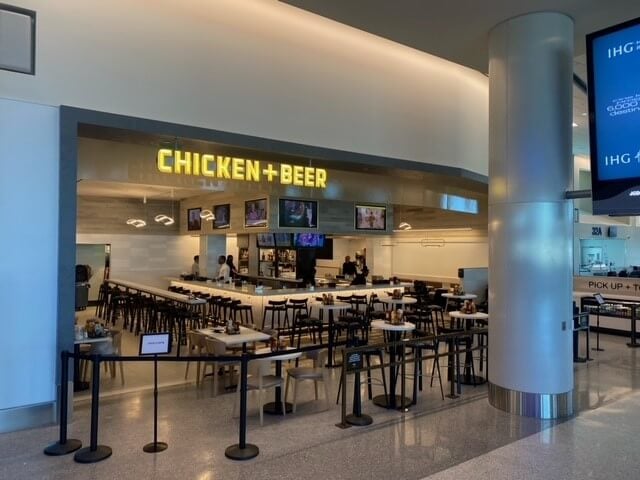 LAX Terminal 3 Ayam dan Bir