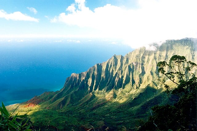 Na_Pali_Pantai,_Kauai,_Hawaii