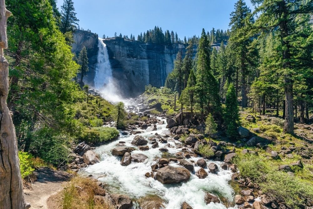 Ini adalah taman nasional yang wajib dikunjungi di California