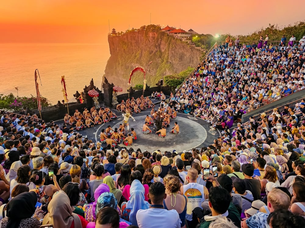 Bali ramai di bulan Desember
